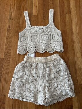 NWT Rebellion crotchet set size medium